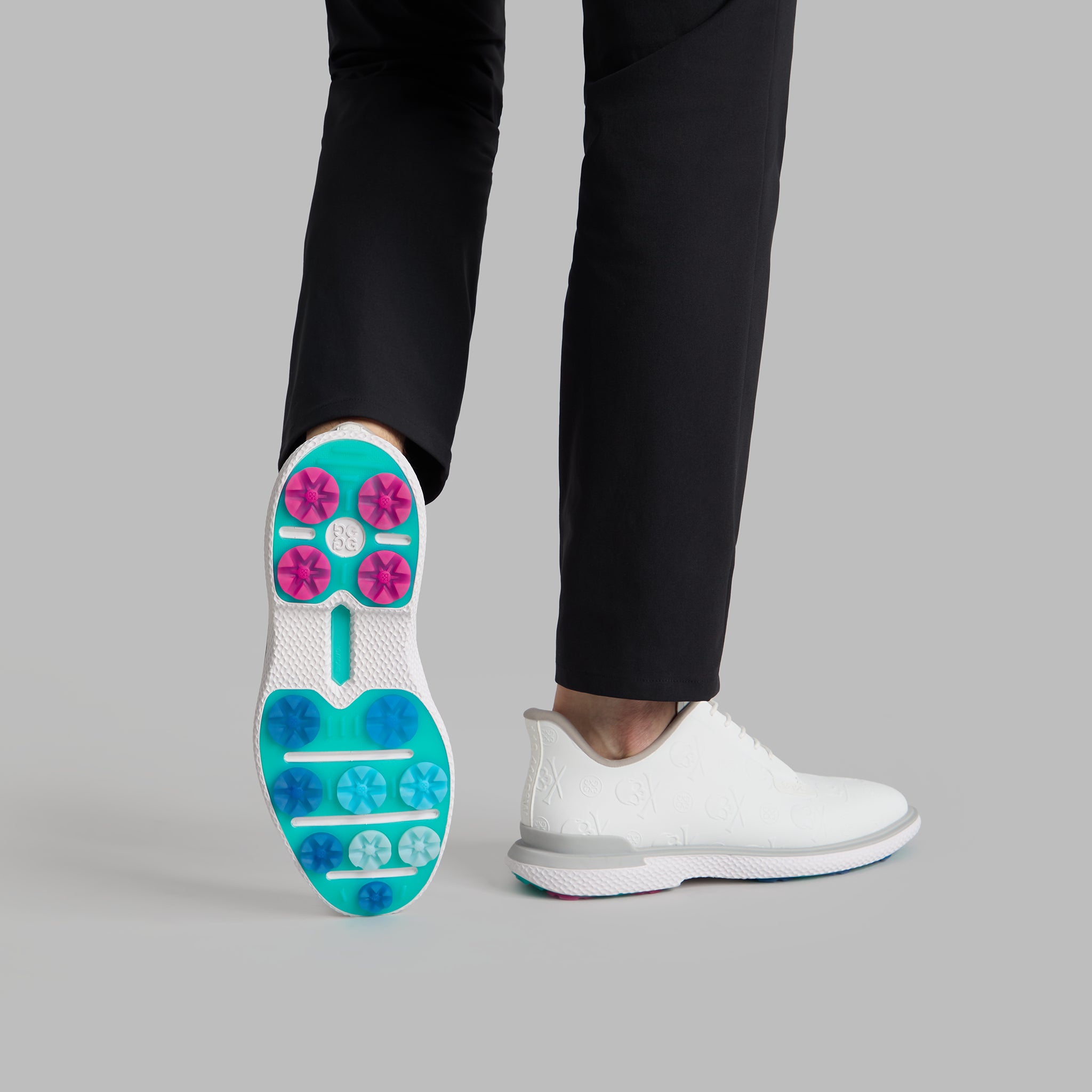 MEN'S GALLIVAN2R EMBOSSED SKULL & TEES GOLF SHOE – G/FORE Canada